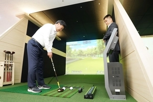 광주 시민들 퍼팅 연습 여기로… ‘스크린 파크골프장’ 시범운영
