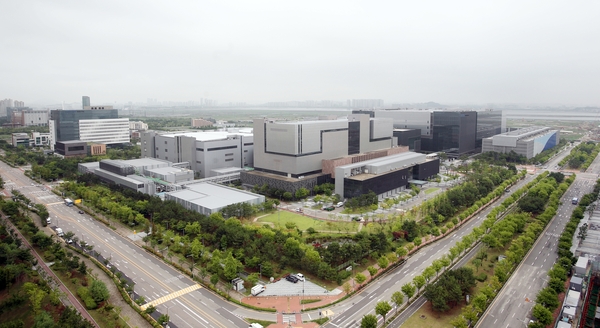 인천경제자유구역청이 산업통상자원부가 주관한 ‘2024년 경제자유구역 성과평가’에서 7년 연속 최우수 등급(S등급)을 받았다. 사진은 인천송도국제도시 바이오클러스터 일대. /인천경제청 제공