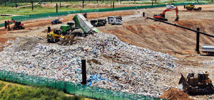 [데이터로 본 이슈] 쓰레기 40만t ‘민간에 떠넘긴’ 지자체들
