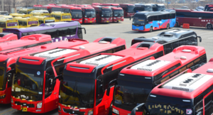 불법인데 ‘지입버스’ 관행 버젓이… 전세버스 기사들 “차라리 양성화”