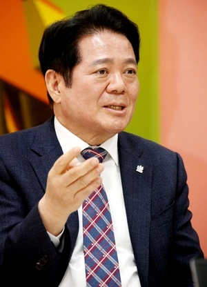 [기초단체장 취임 3년 인터뷰] 최대호 안양시장