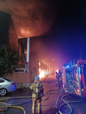 시흥시 기계 제조공장 서 불… 한때 대응 1단계