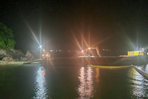 조용한 섬 ‘대이작도’에 울려퍼진 공사 굉음