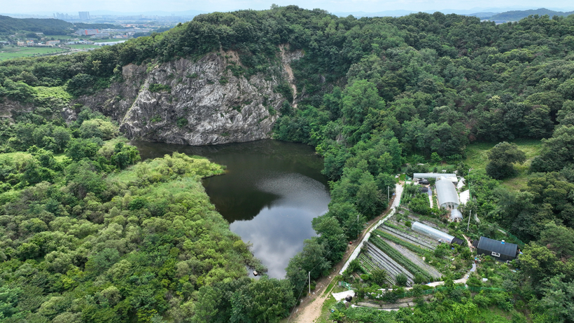 ‘엉터리 복구’ 화성 옛 진흥석산 부지 “돌 떨어져요”