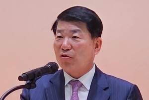 [영상+] 구리공무원 폭우 비상근무때, 시장은 야유회서 노래 한가락