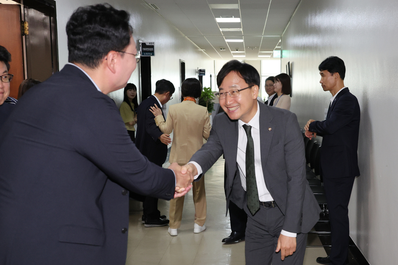 <b>임광현 국세청장</b> 인사<b>청문보고서</b> 여야합의로 채택