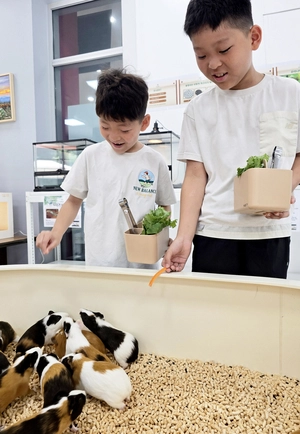 [포토] 즐거운 여름방학 첫 주말 “동물과 함께 신나요”
