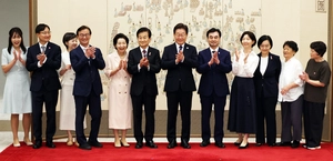 [포토] 이재명 대통령, 신임 국무위원·국세청장 임명장 수여