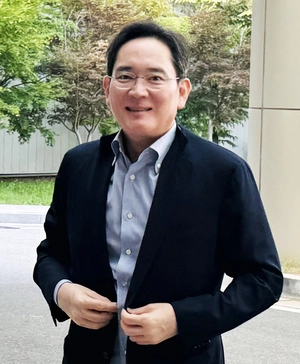 이재용 회장, 사법 리스크 털고 한미 무역관세 협상 ‘구원등판’