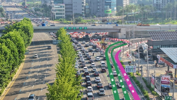 31일 국도 47호선 우회도로 서울방향 진입로가 개통되면 서울방향 진입 차량들은 정식 진입로(초록색 표시)를 이용해 우회도로로 진입할 수 있게 된다. /과천시 제공