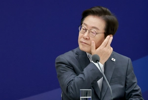 이재명 대통령 ‘저도 구상’… 정상회담·광복절 특사 고심