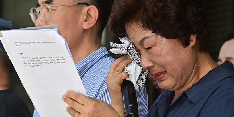 명예회복 촉구하는 엄마 “알바 간 우리 딸도 피해자입니다”