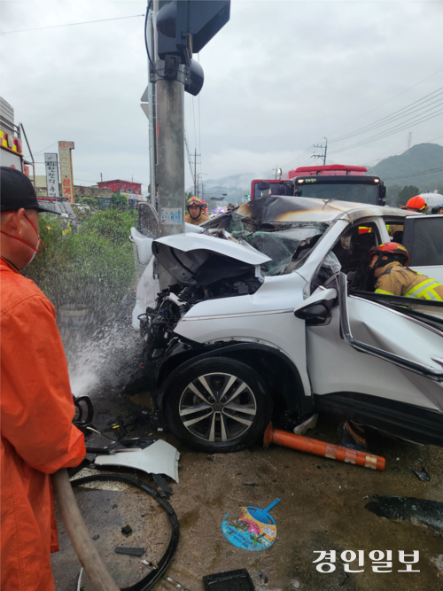 포천 영북면 교통사고 현장. 2025.8.13 /경기북부소방재난본부 제공