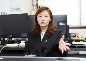 [인터뷰] 정지혜 광명시의회 운영위원장 “소통으로 균형있는 의회 만들 것”