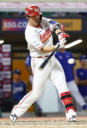 [화제의선수] ‘첫 1500득점’ SSG 랜더스 최정