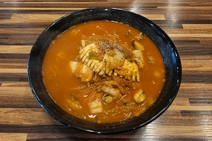 아트 경지 오른 면·국물 조화… 평경장도 와서 먹어봐라 [웃기는 짬뽕]