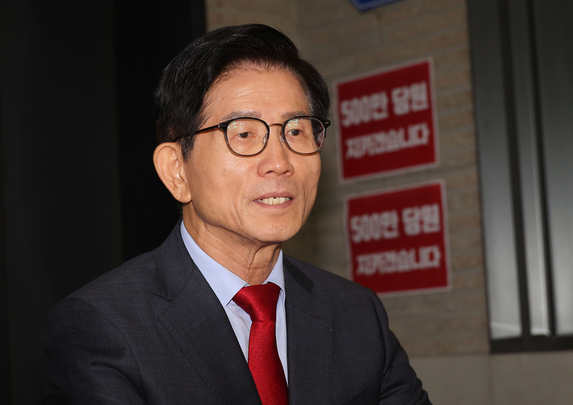 <b>김문수</b>, 한미 정상회담 긴급 입장 발표… “정치보복 중단 , <b>종교 탄압</b> ...