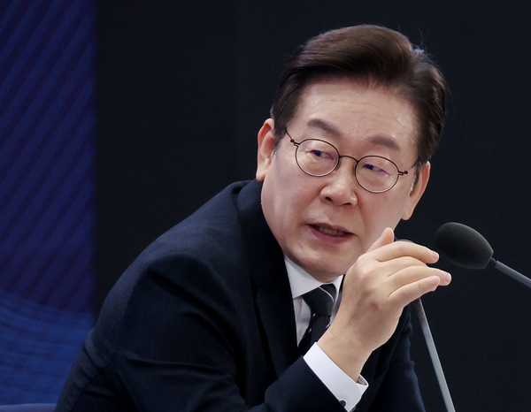 이재명 대통령이 5일 인천 송도 컨벤시아에서 열린 바이오 혁신 토론회에서 발언하고 있다. 2025.9.5 /연합뉴스