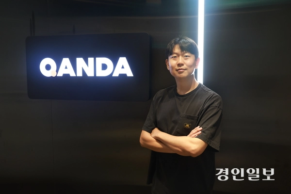 인천 미추홀구 용현동에서 나고 자란 이용재 대표는 ‘과학자’를 꿈꾸던 소년이었다. 2025.9.1 /김도윤PD kjkdy02@kyeongin.com