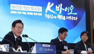 시장을 안 통하고, 시장과 소통했다?… 이재명 인천방문 ‘뒷이야기’ [인천 정가 레이더]