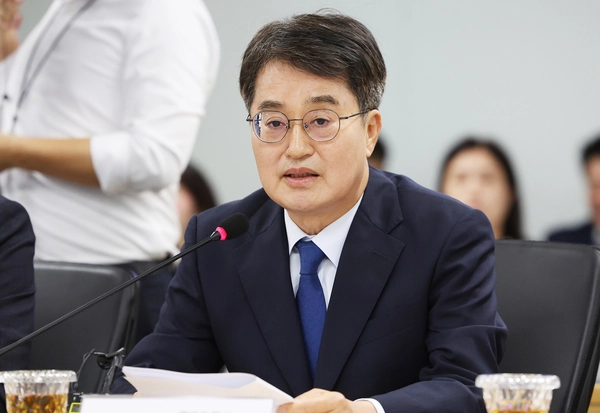 사진은 지난 10일 경기도청에서 열린 더불어민주당 경기도 예산정책협의회에서 발언하는 김동연 경기도지사의 모습. 2025.9.10 /연합뉴스