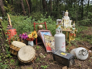 [현장르포] 40년만에 무속시설 벗은 불암산, 안전·보존·공존 다 잡았다