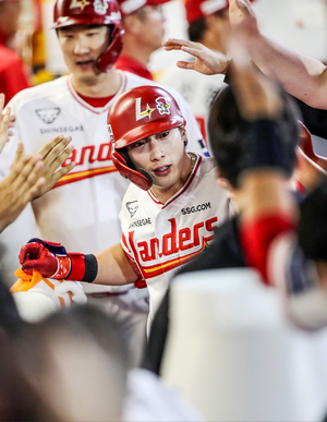 [화제의 선수] SSG 랜더스 최지훈