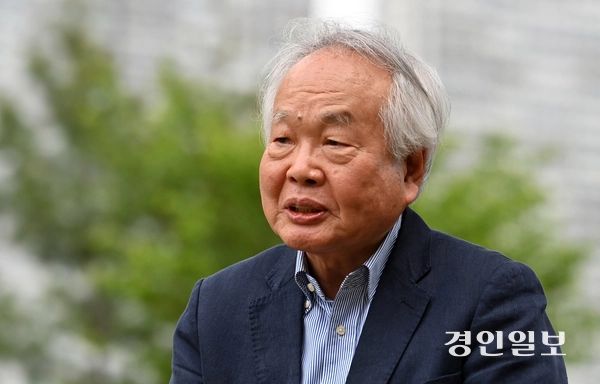 이인석 前 인천연구원장. /경인일보DB