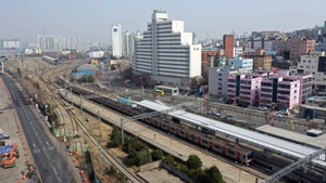 긴 추석 연휴, 황석영 소설 ‘철도원 삼대’ 지도 삼아 걸어 볼까 [인천에서 산 책]