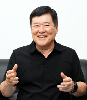 [경인일보와 함께한 사람들] 윤재준 지역신문발전위원회 위원