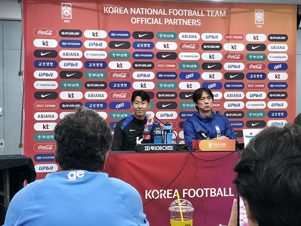 훈련 중인 대한민국 대표팀