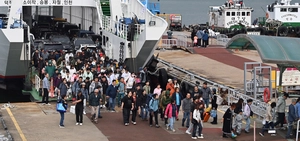 [현장르포] 즐거움·아쉬움이 교차하는 연휴 마지막날 ‘인천터미널’