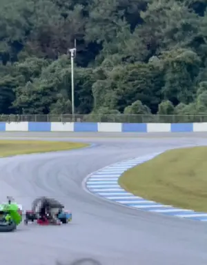 [단독] 용인 F1쇼런 행사에 오토바이 충돌로 아수라장… 관람객 일부 부상