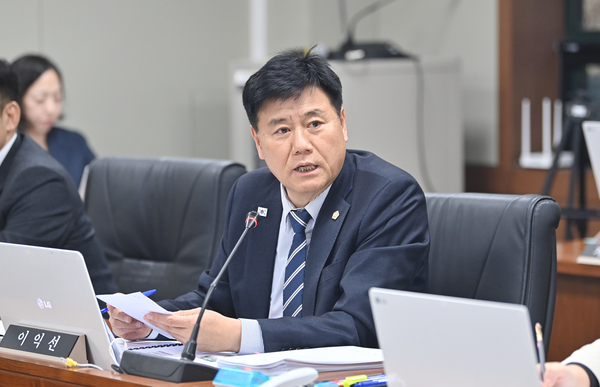 파주시의회 이익선 부의장이 “초심을 잃지 않고 오로지 파주 발전과 시민복지 향상에 매진하겠다”고 밝혔다. /파주시의회 제공