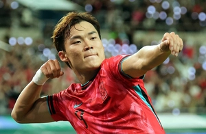 ‘엄지성·오현규 쾅쾅’ 홍명보호, 파라과이에 2-0 승리