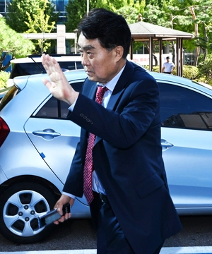 [포토] ‘영장 심사 출석’ 하은호 군포시장