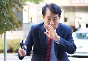 ‘뇌물수수 의혹’ 하은호 군포시장 구속 갈림길…오늘 오후 결정