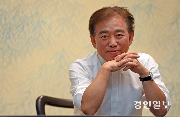 김병종 서울대 명예교수·가천대 석좌교수. 2025.10.13 /조재현기자 jhc@kyeongin.com