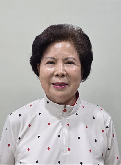 ‘파크골프장’ 부지를 파주시에 무상 기증한 조리읍 주민 라보배씨는 “파주가 제2의 고향이 됐는데 좋은 일 한번 하자는 의미에서 토지를 기증하게 됐다”고 밝혔다. /라보배씨 제공