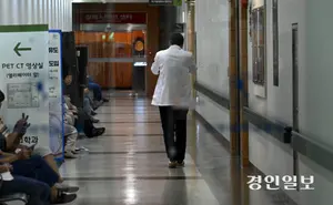 ‘획기적 지원’ vs ‘비의사 채용 활성’… 보건소장 채용 난항에 의견들 분분