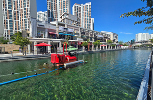대수로 절반 축소… 산으로 간 유람선 ‘김포 라베니체’