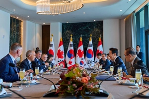 [APEC 2025] ‘한·캐나다 공동성명’ 채택… 안보·국방 분야 협력키로