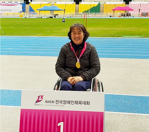 정상에 꽂힌 전미석의 노력… 女 포환·원반 이어 창던지기 ‘육상 금3’