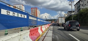 첫삽 3년 넘도록… ‘김포~관산로’ 지지부진