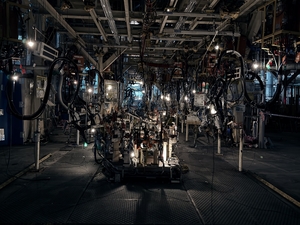 멈춰 선 공장에서 불빛들이 움직이고 있었다 [인천문화산책]