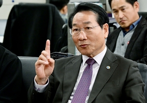 유정복 인천시장 “직매립 금지 유예, 있을 수 없다”