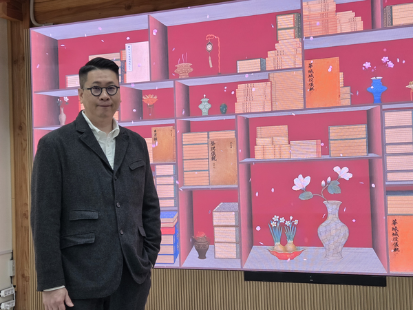 “한옥 위 그려지는 현대식 기술… 수원의 시간 그렸죠”