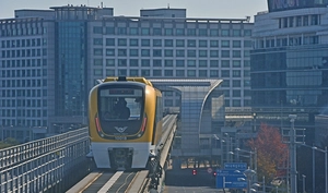 [사설] 인천공항 자기부상열차 활성화 장기 전략 세워야