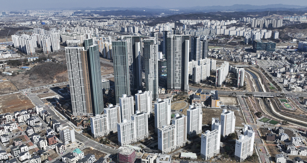 삼성전자 평택 5라인 공사 재개… 지역 상권 ‘단비’