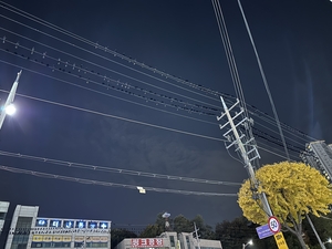 [영상+] 수원 점령한 ‘검은 무리’… 또 길거리 무차별 테러